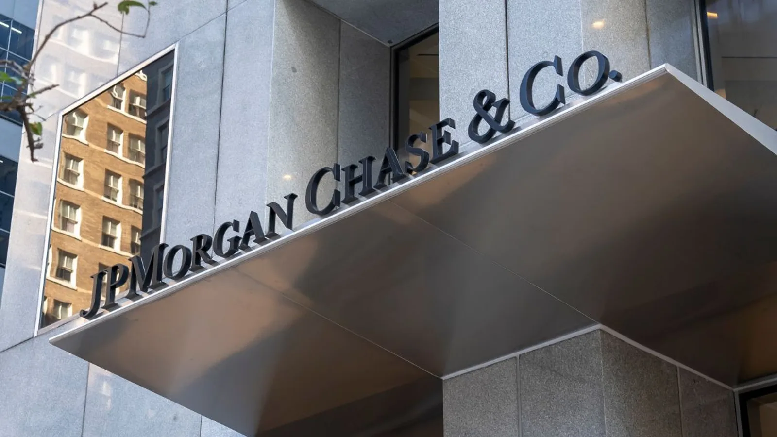 JPMorgan AI financial investment agents