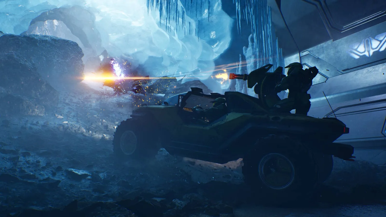 Screenshot ou imagem oficial do jogo Halo: Combat Evolved no PS5 com modo multijogador local em tela dividida