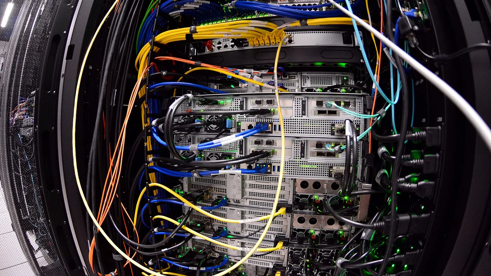 infraestrutura de inteligência artificial da Nvidia em data center