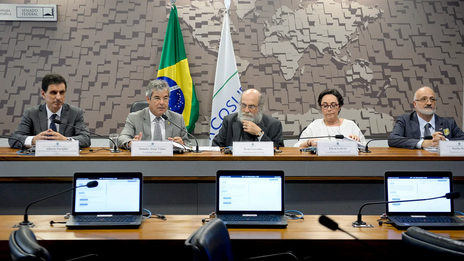 Diretor de Inteligência Artificial em ambiente corporativo